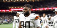 Browns bring back DT Maurice Hurst II