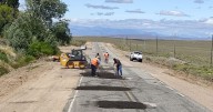 Precaución en la Ruta 40: realizan obras de bacheo en un tramo transitado de Neuquén