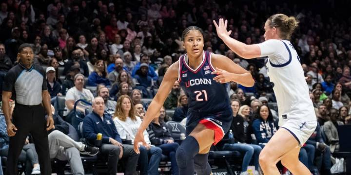 No. 1 UConn expected to remain atop the AP women’s basketball poll