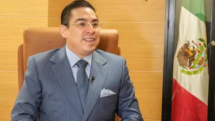 ¿Quién es el funcionario federal?