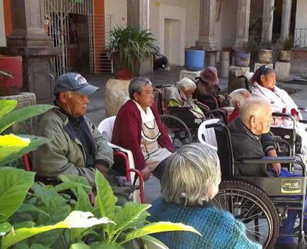 Tlaxcala cambia las reglas para cuidar a los adultos mayores: ¡esto debes saber!