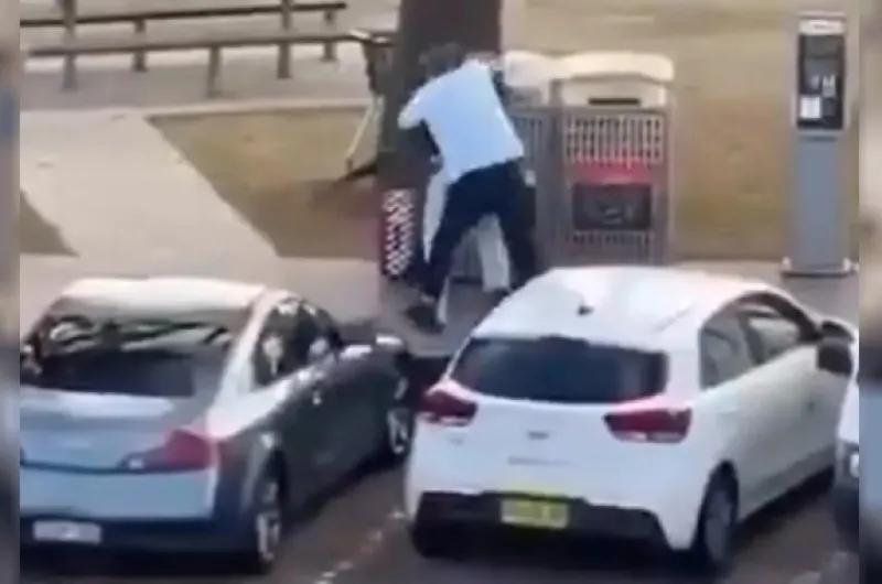 VIDEO. Impactante momento: un civil se enfrentó a uno de los tiradores de Australia y logró desarmalo