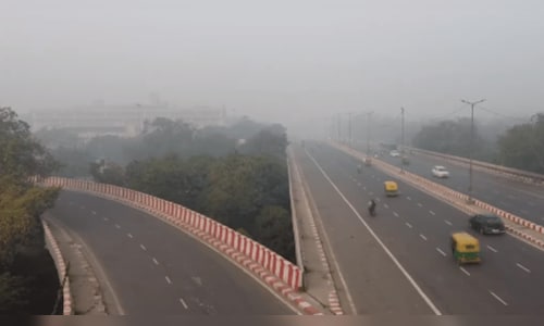 CAQM orders immediate halt to outdoor sports in Delhi-NCR amid severe air pollution
