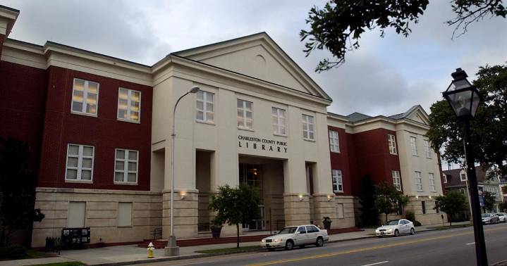 Charleston library will be temporarily moved for renovations