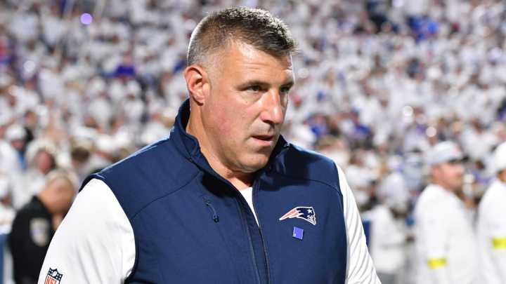 Pats' Vrabel on Dart hit: 'Sometimes the best answer is violence'