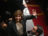 Javier Milei y sus medidas, EN VIVO: Bullrich busca acuerdos en el Senado para aprobar la reforma laboral