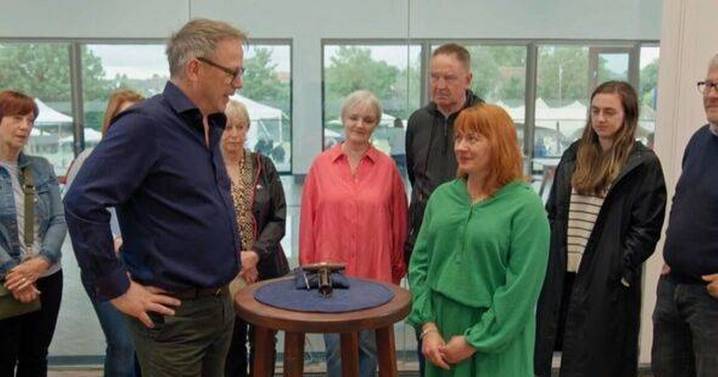BBC Antiques Roadshow expert stunned by common kitchen item worth thousands