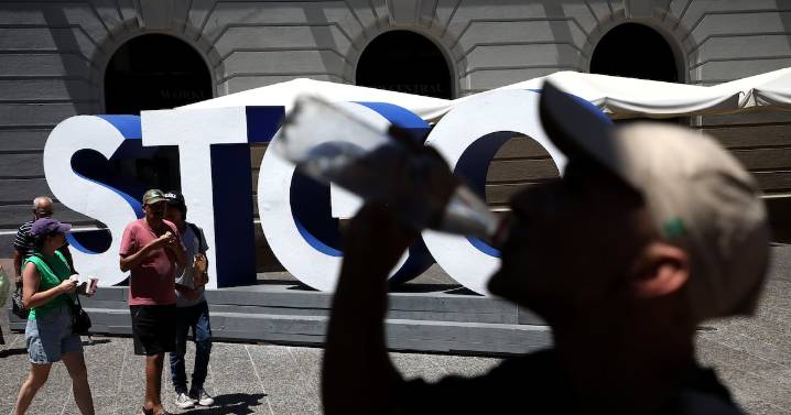 Minsal se adelanta al verano: refuerza urgencias y activa campaña frente a riesgos por calor extremo