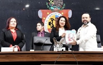 Envía Salomón Jara a su secretario de Gobierno, Jesús Romero, a entregar su tercer informe escrito al Congreso