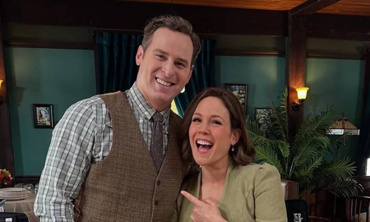 Hallmark’s Erin Krakow Celebrates 6 Months of Being Married to Ben Rosenbaum! | ben rosenbaum, Erin Krakow, Hallmark Channel