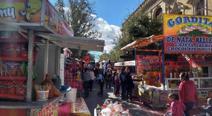 Otorgaron 200 permisos para temporada navideña en el Centro: Oliva