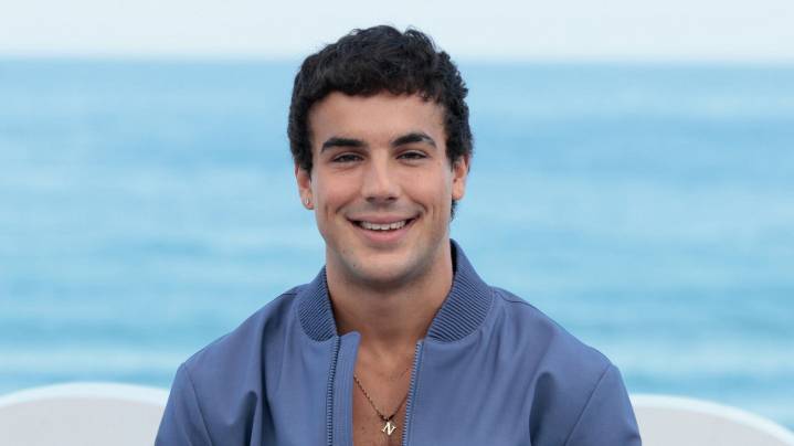 Quién es Óscar Casas: su edad, dónde vive, su novia y su relación con Mario Casas