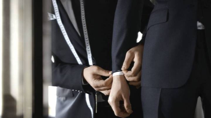 Graduaciones, casamientos y eventos: cuánto cuesta el outfit de un hombre