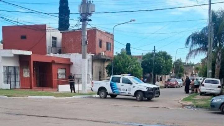 Una jubilada murió de un infarto durante un violento asalto en su vivienda de González Catán