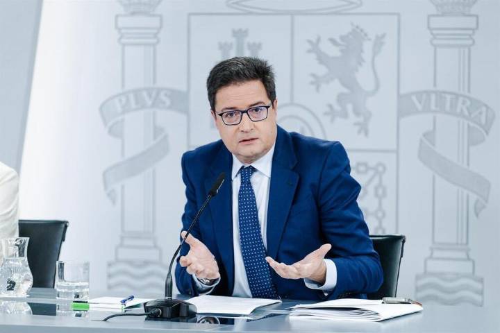 El Gobierno da vía libre a subir el sueldo de los funcionarios