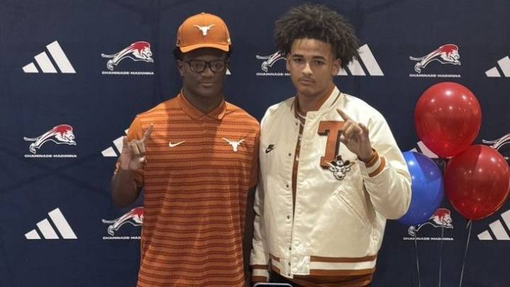 College football national signing day live: Top commits, flips, moments