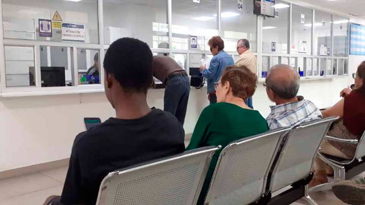 Gobierno de Ecuador extiende emergencia para compra de medicamentos