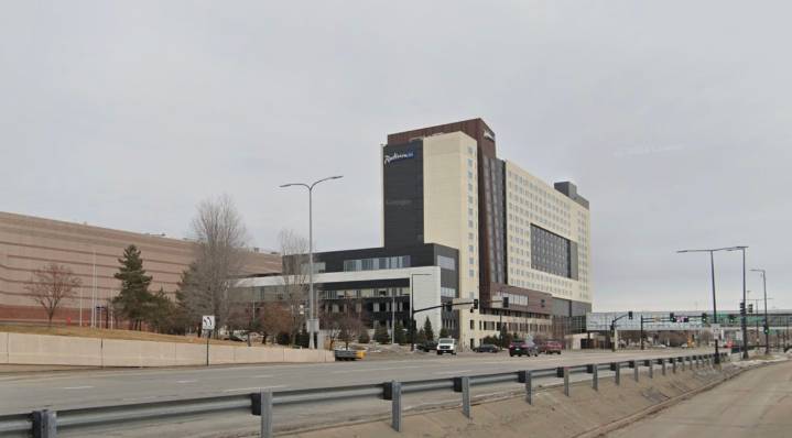 Charges: Man, 21, fired 'assault-style rifle' at police near Mall of America