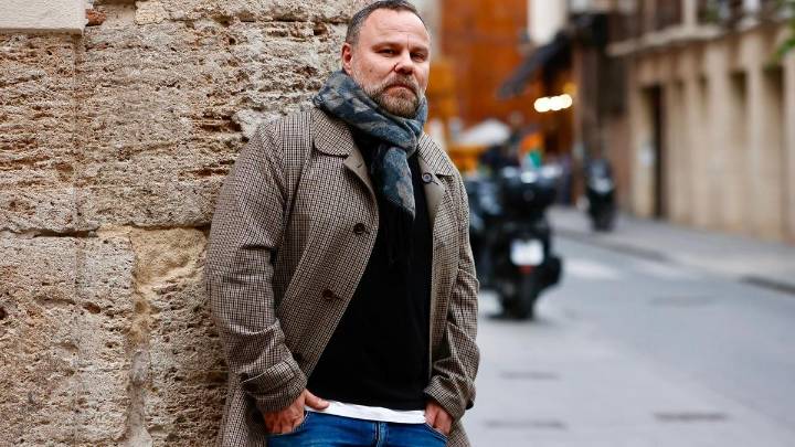 Pedro Torrijos: "Escribo para que la gente recuerde la fragilidad de la normalidad"