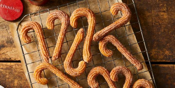 Candy Cane Churros Are the Magical Treat Your Holiday Is Missing