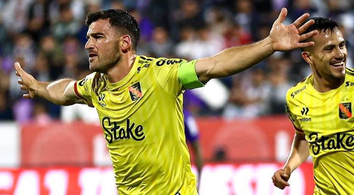 Melgar remece Arequipa y anuncia la salida de lateral para reforzar a campeón peruano: "Éxitos"