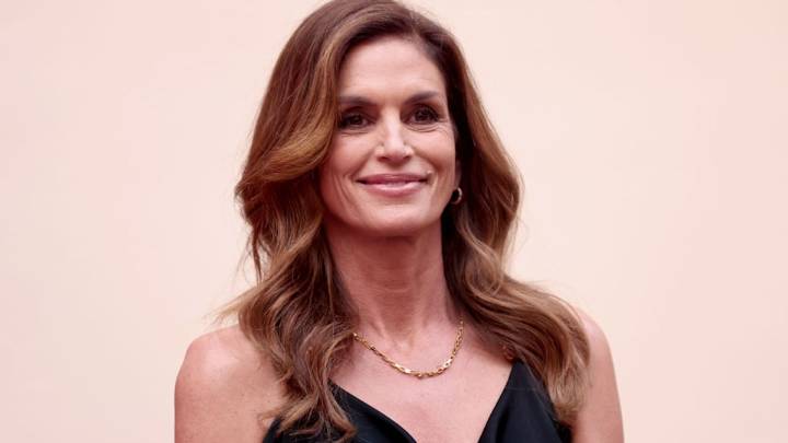 Cindy Crawford's latest photos have fans all saying the same thing