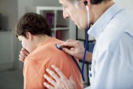 Alerta por coqueluche.  Cuáles son los síntomas y el tratamiento de la tos convulsa