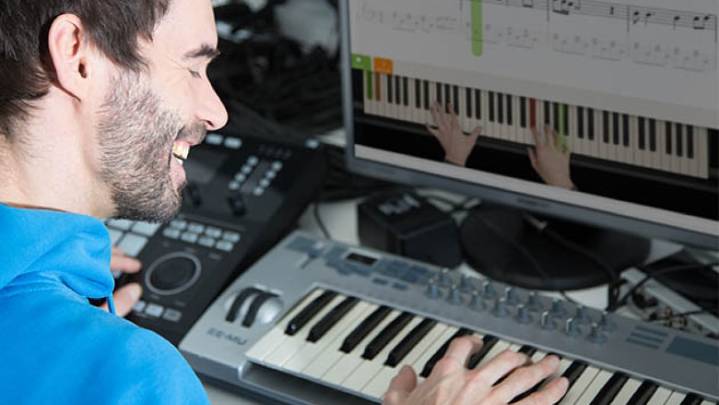 Make 2026 the year you finally learn piano with this AI