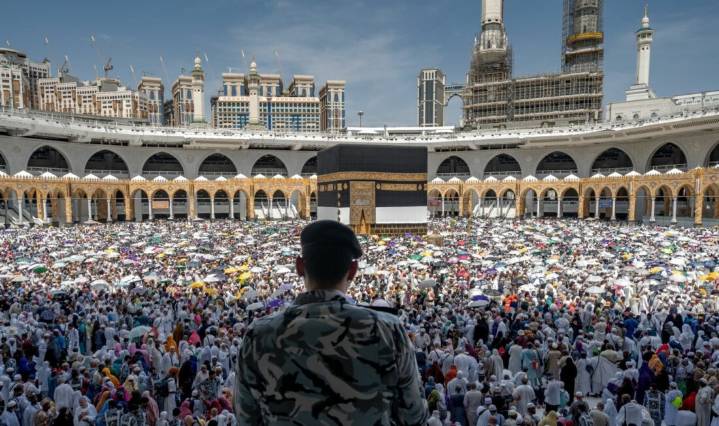Govt Outlines Wide-Ranging Modernisation of Haj Infrastructure, Plans New Haj House
