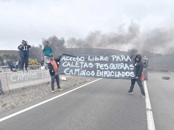 Pescadores artesanales de las provincias del Limarí y Choapa: «La región llega hasta Tongoy, para acá no hay inversiones…»