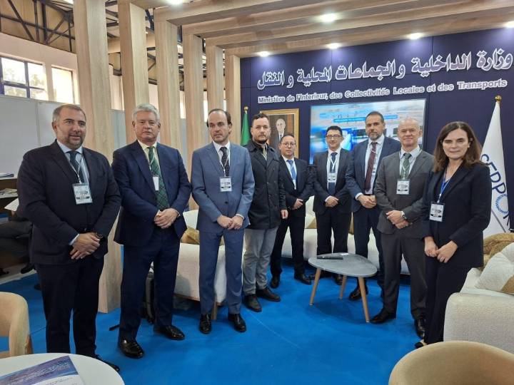 El puerto cuadruplica el tráfico con Argelia y aumenta un 63 % los contenedores