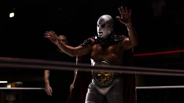 El Hijo del Santo se despide de la lucha libre con una última victoria