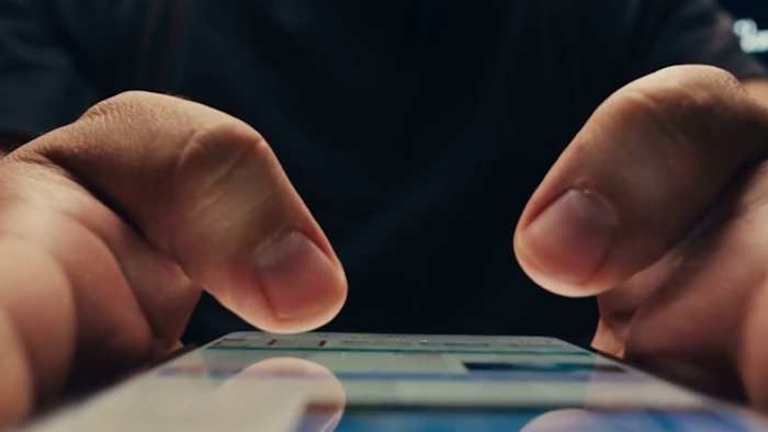 Beware crooks shopping for victims during holiday season