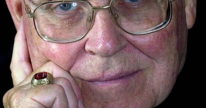 SEC pays tribute to late former Commissioner Roy Kramer before conference title game