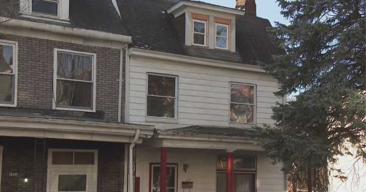 Couple facing child endangerment charges after leaving kids in an unlivable home in Pittsburgh