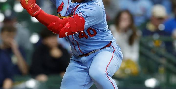 What could the Cardinals receive in a trade for Willson Contreras?