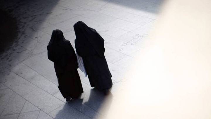 Escándalo en convento: dos monjas bajo investigación por presuntas ventas ilegales