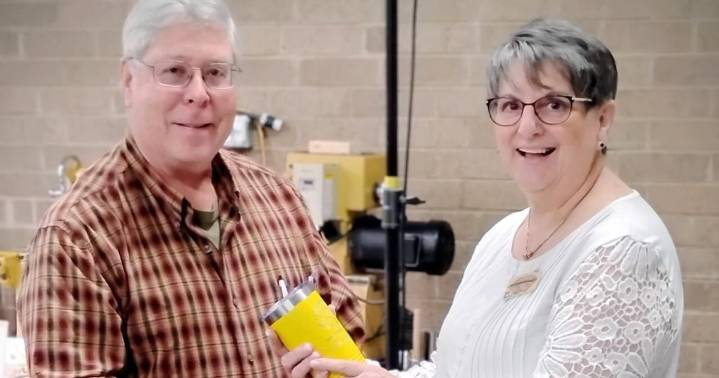 Catawba Valley Wood Carvers Club presents Mel Moose Award to Hickory woman