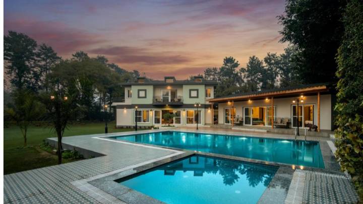 Cyberabad SOT busts unauthorised late-night party in Moinabad