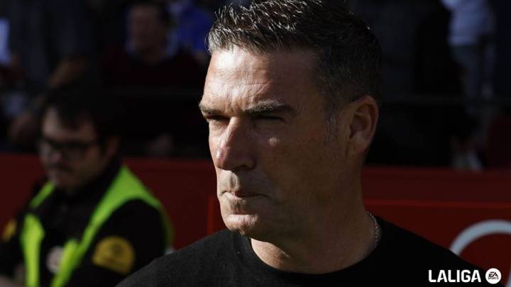 Carrión, después del ridículo del Oviedo en Sevilla: «Ha sido un partido vergonzoso, solo podemos pedir disculpas»