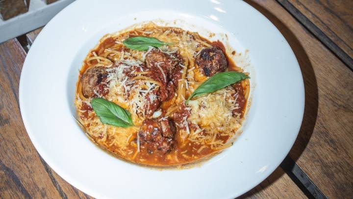 El restaurante porteño con esencia italiana que prepara pastas abundantes y accesibles