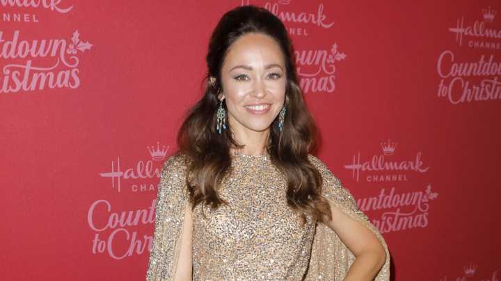 6 Times Hallmark's Autumn Reeser Embraced The Natural No