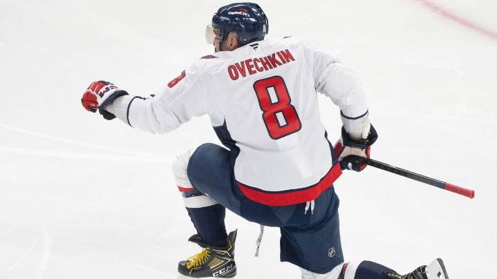 Ovechkin scores twice as Capitals crush Sharks 7
