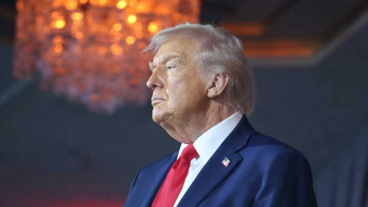 Donald Trump carga contra la inmigración: "¿Por qué solo aceptamos gente de países de mierda?"