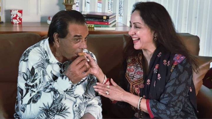 Hema Malini Pens Emotional Note On Dharmendra's 90th Birth Anniversary Entertainment News