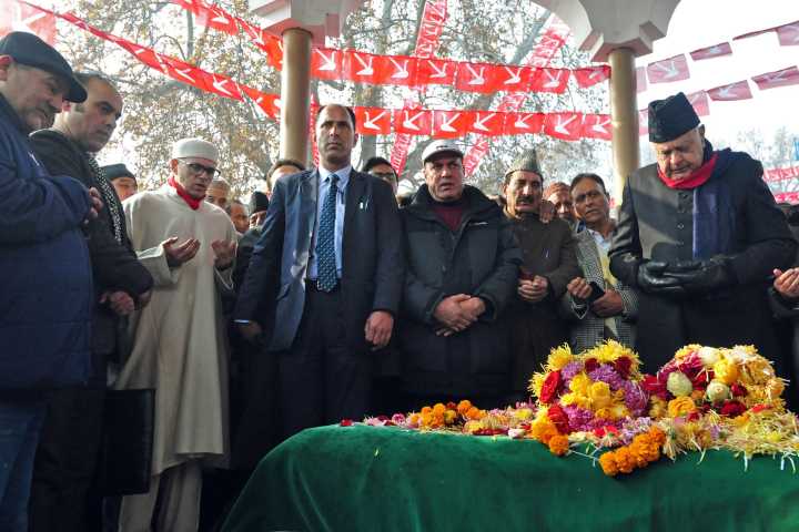 NC Leaders Pay Tributes to Sheikh Abdullah on His 120th Birth Anniversary