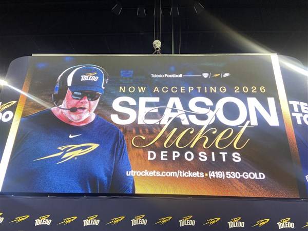Live: Toledo coach Mike Jacobs introductory press conference