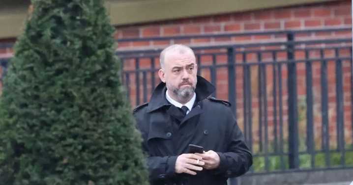 Universal Credit claimant was spotted in £26k car