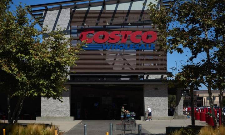 Costco demanda a Trump para recuperar sus reembolsos arancelarios