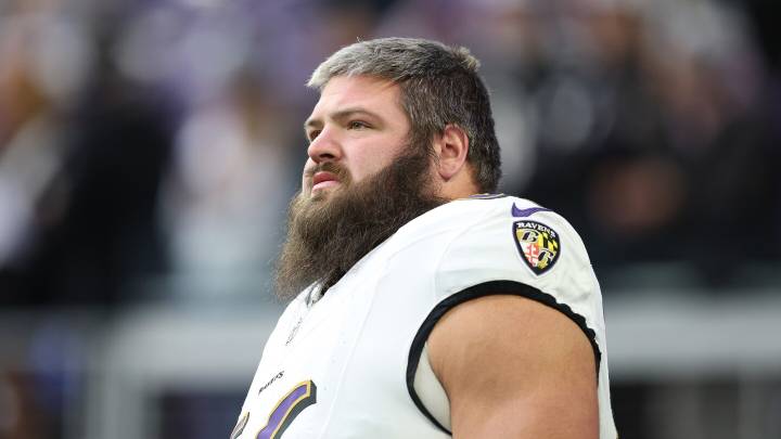 Ravens' Ben Cleveland suspended three games for violating NFL substance abuse policy